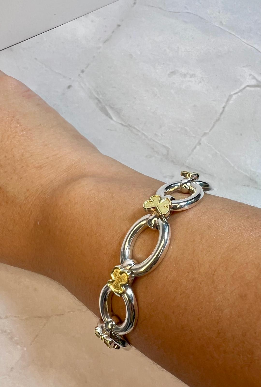 Elegant Oval Link Design - Sterling Silver Bracelet with 18K Gold Accents