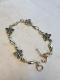 Elegant Butterfly Link Bracelet – Sculpted Silver Accents & Nature-Inspired Charm