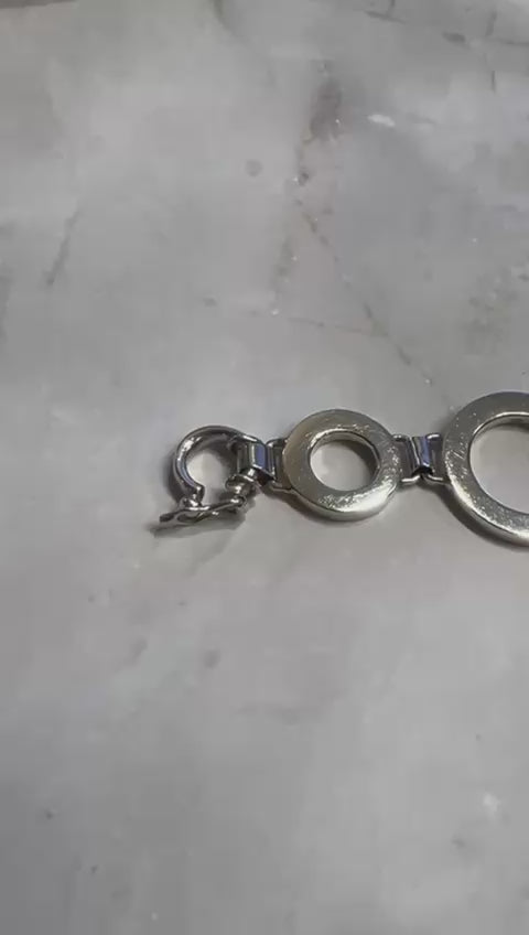 Bold Open-Circle Bracelet